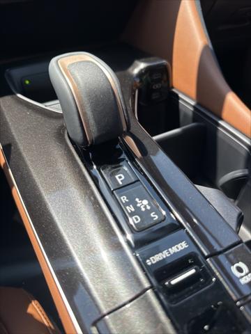 new 2025 Toyota Crown Signia car, priced at $46,000