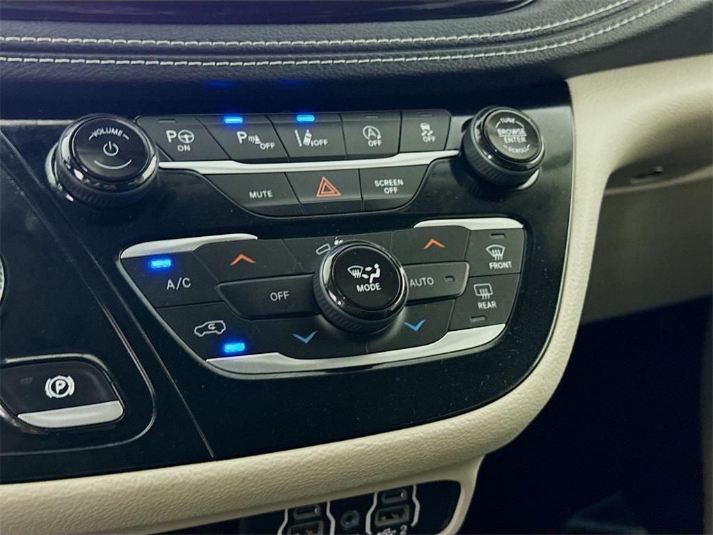 used 2022 Chrysler Pacifica car, priced at $31,898