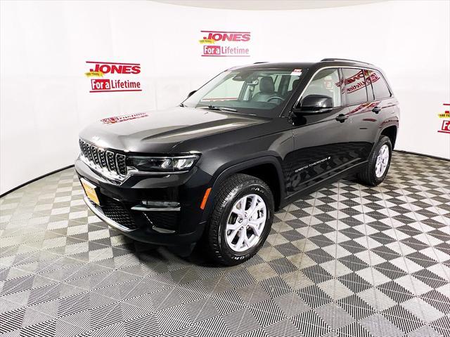 used 2022 Jeep Grand Cherokee car, priced at $34,995