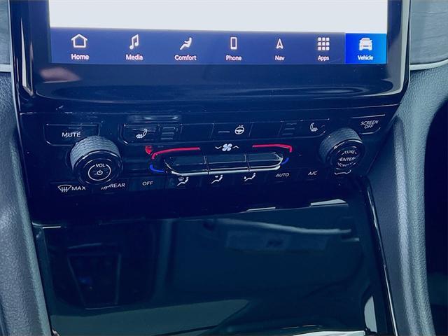 used 2022 Jeep Grand Cherokee car, priced at $34,995