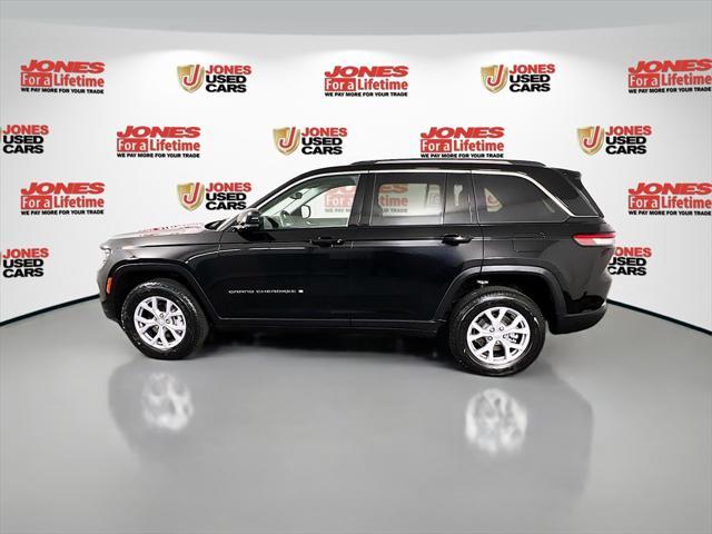 used 2022 Jeep Grand Cherokee car, priced at $32,996