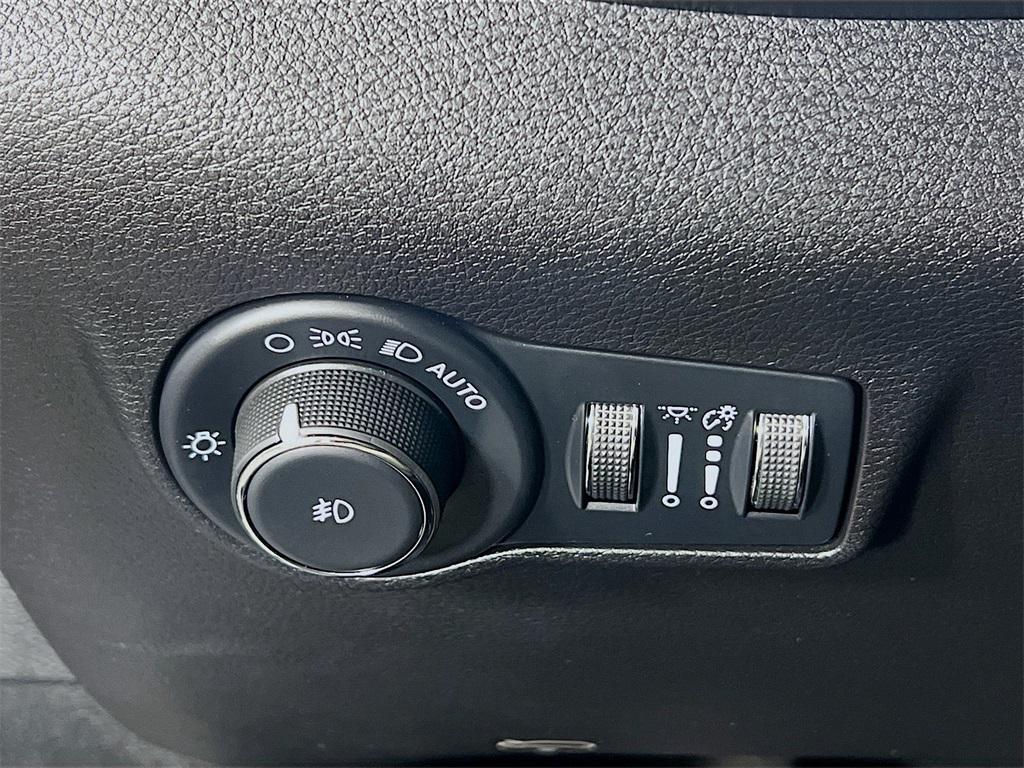 used 2022 Jeep Compass car, priced at $23,996