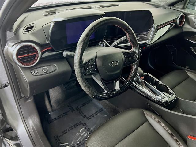 used 2025 Chevrolet Trax car, priced at $24,456