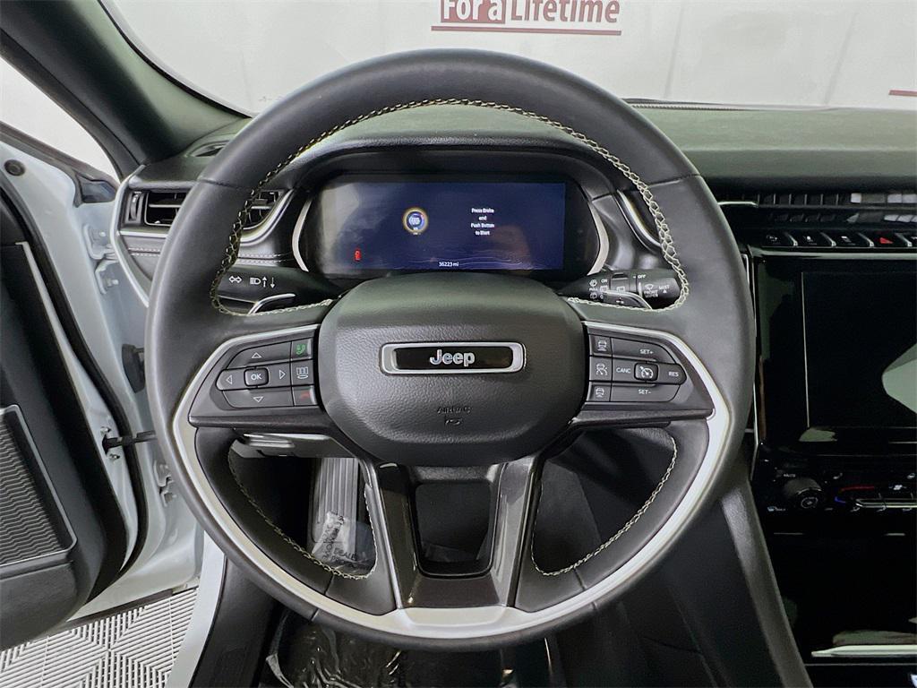 used 2023 Jeep Grand Cherokee car, priced at $32,998