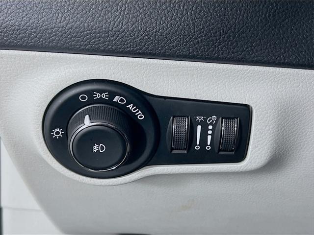 used 2020 Jeep Compass car, priced at $18,955