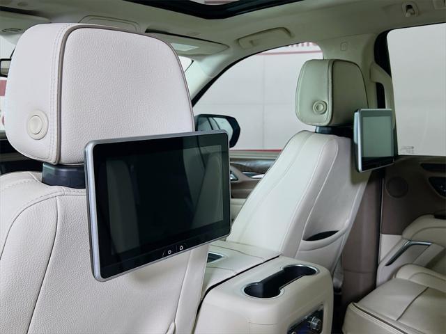 used 2022 GMC Yukon car, priced at $65,998