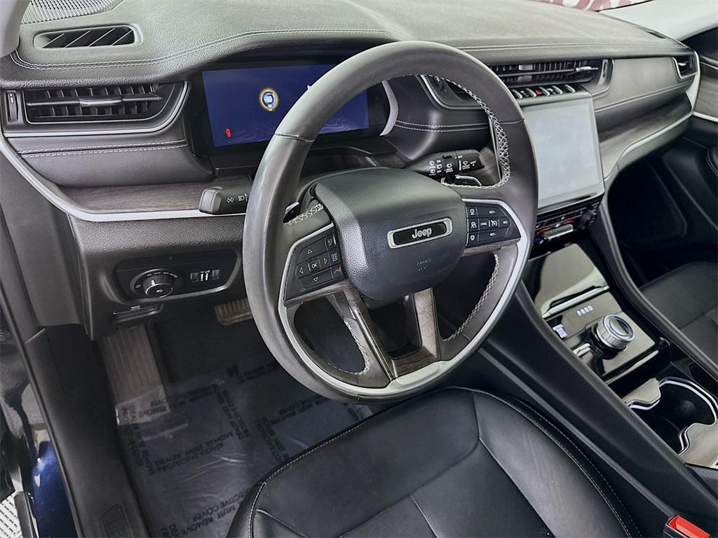 used 2023 Jeep Grand Cherokee car, priced at $30,995