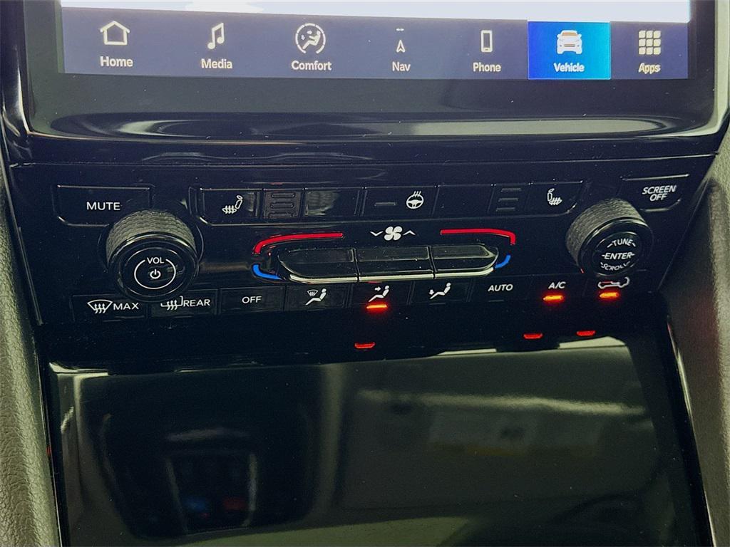 used 2023 Jeep Grand Cherokee car, priced at $30,995