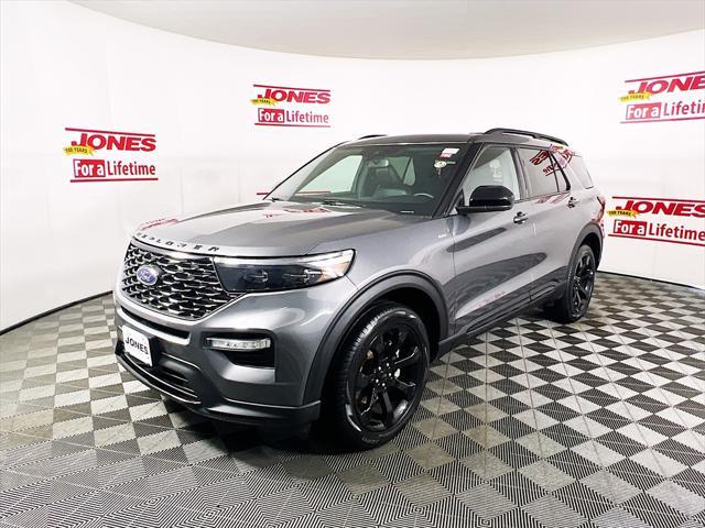used 2023 Ford Explorer car, priced at $38,995