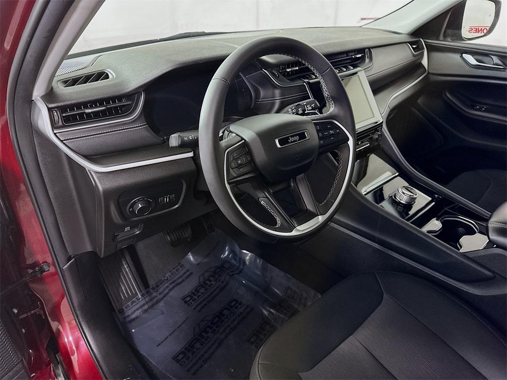 used 2023 Jeep Grand Cherokee L car, priced at $26,996
