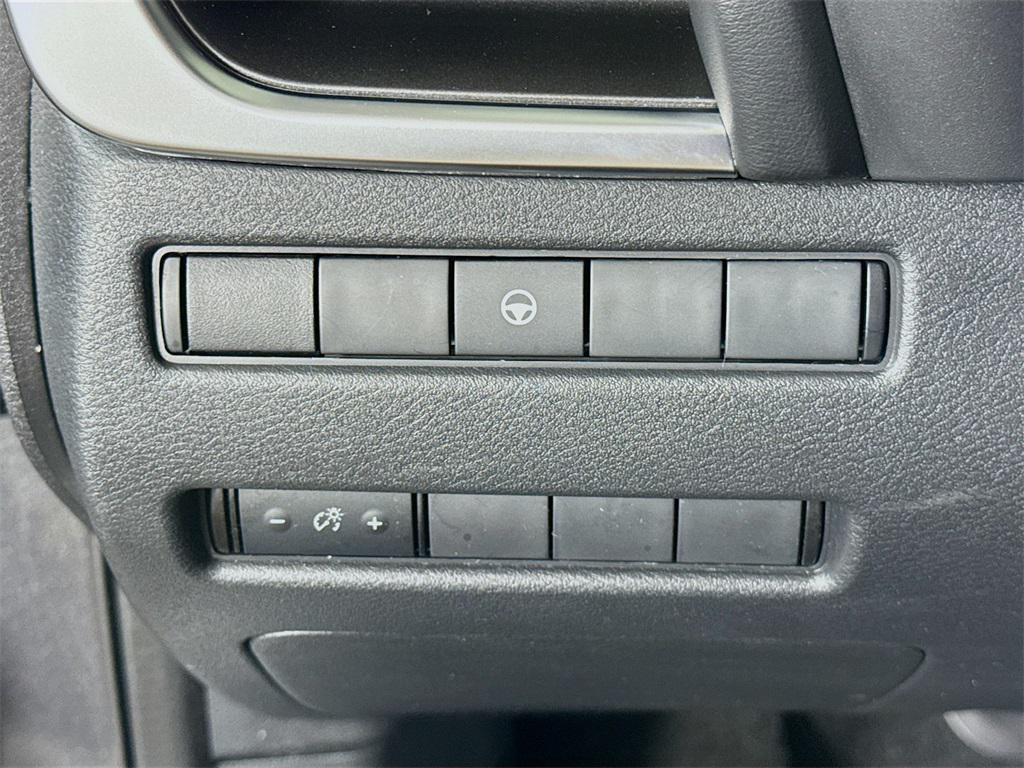 used 2022 Nissan Rogue car, priced at $22,496