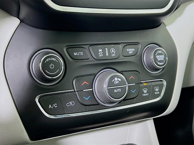used 2021 Jeep Cherokee car, priced at $18,694