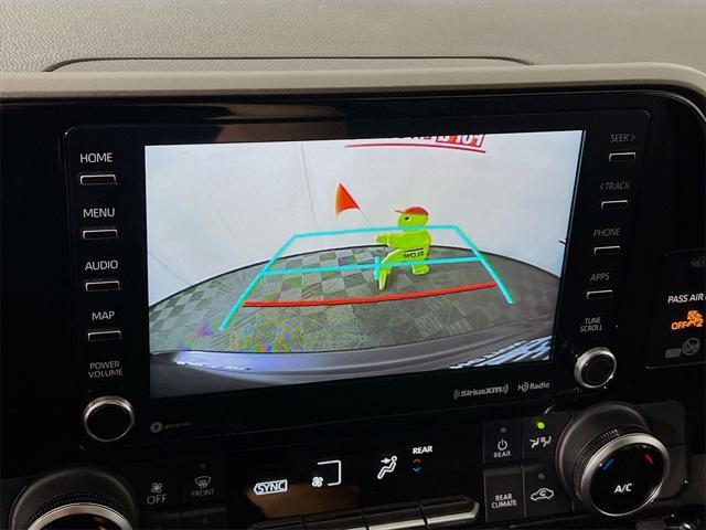 used 2020 Toyota Highlander car, priced at $32,995