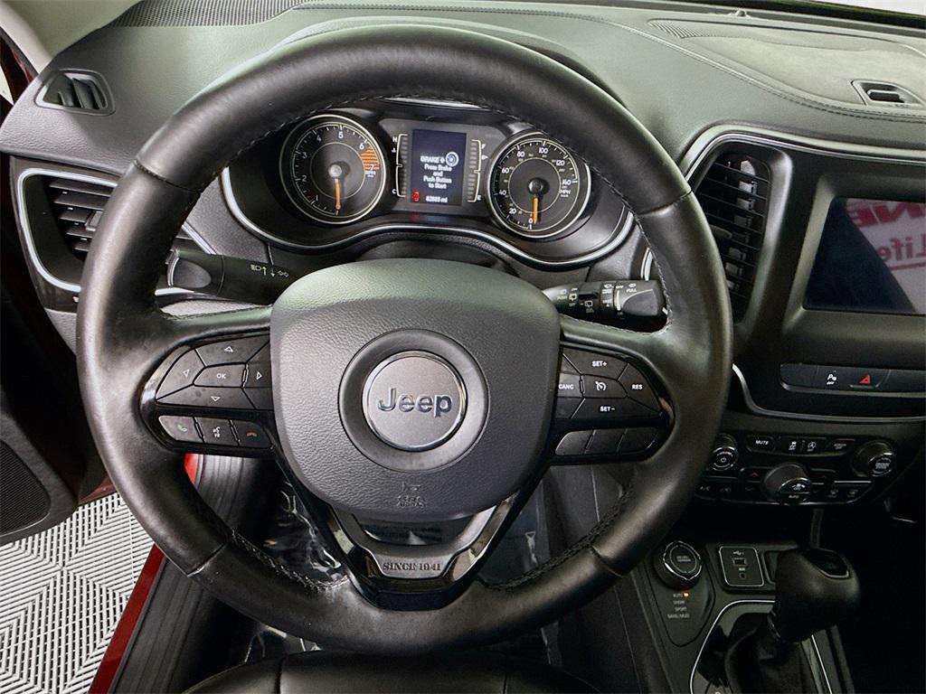 used 2020 Jeep Cherokee car, priced at $17,998
