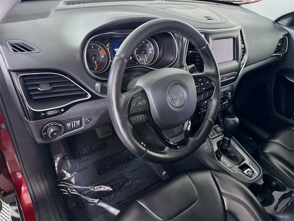 used 2020 Jeep Cherokee car, priced at $17,998