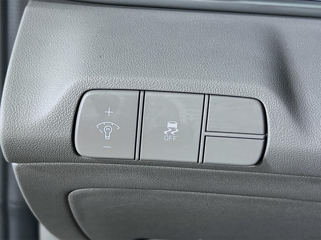 used 2024 Hyundai Elantra car, priced at $20,950