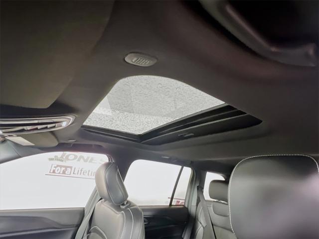 used 2023 Jeep Grand Cherokee car, priced at $38,998