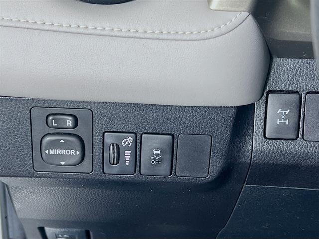 used 2015 Toyota RAV4 car