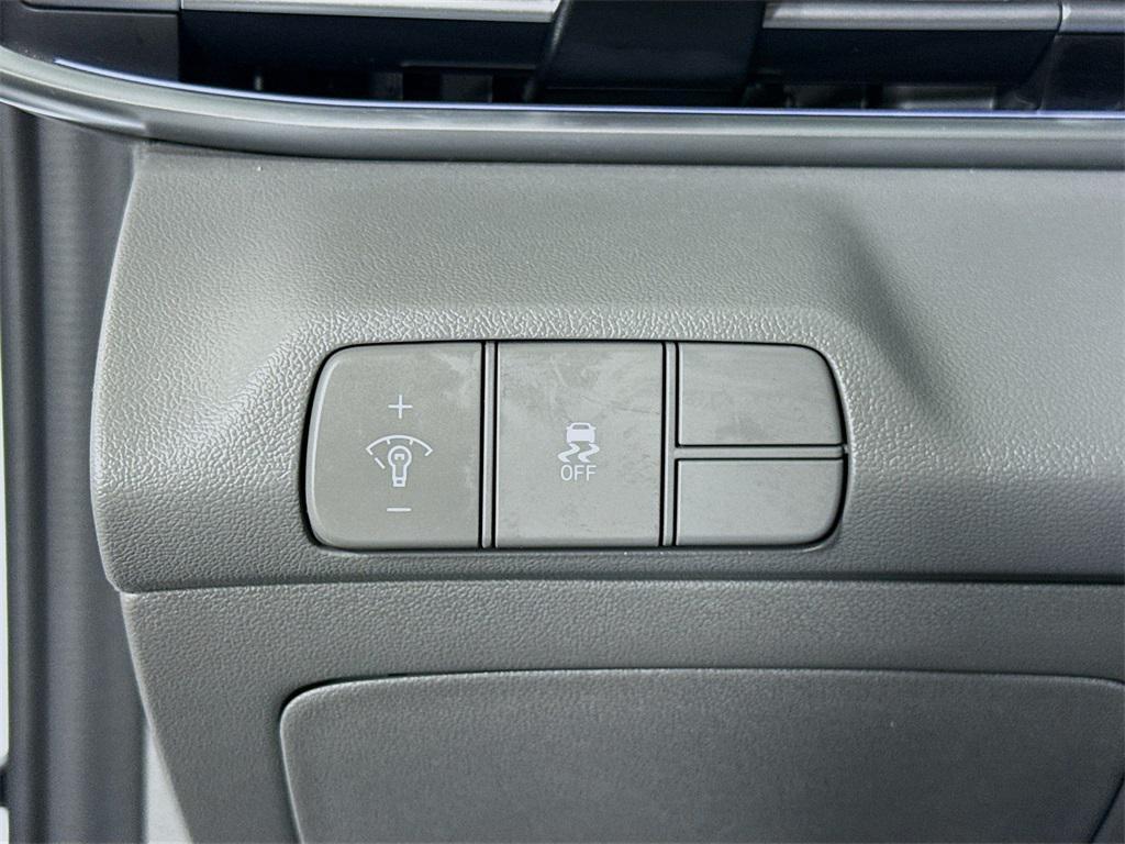 used 2024 Hyundai Elantra car, priced at $21,933