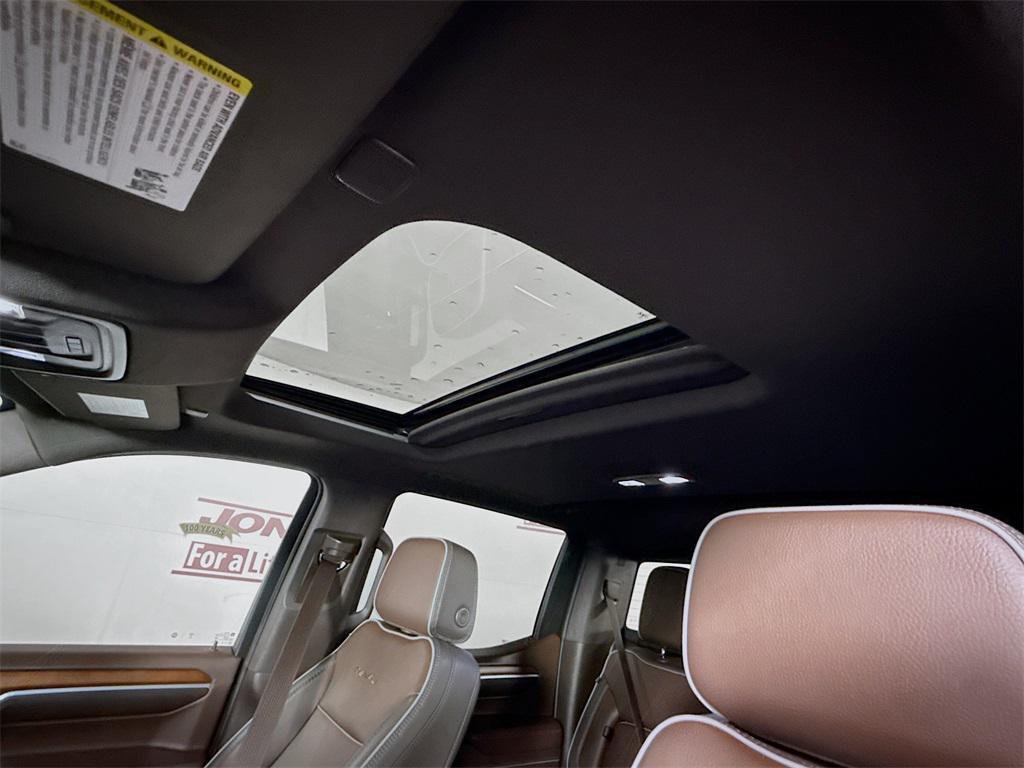 used 2022 GMC Sierra 1500 car, priced at $51,698