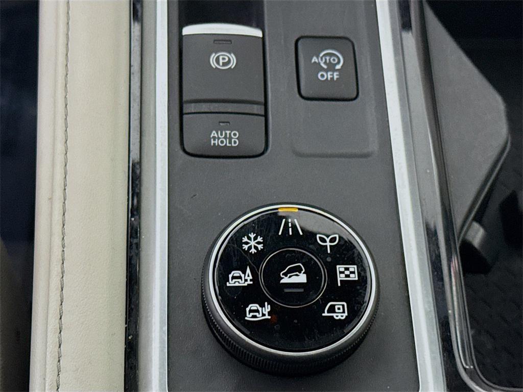 used 2022 Nissan Pathfinder car, priced at $33,998