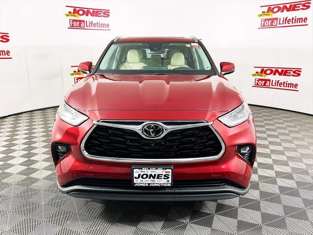 used 2022 Toyota Highlander car