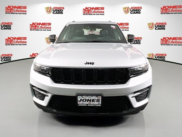 used 2025 Jeep Grand Cherokee car, priced at $41,995