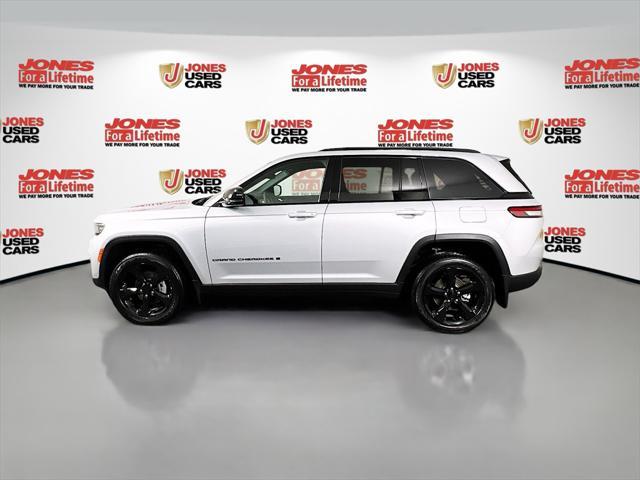 used 2025 Jeep Grand Cherokee car, priced at $41,995