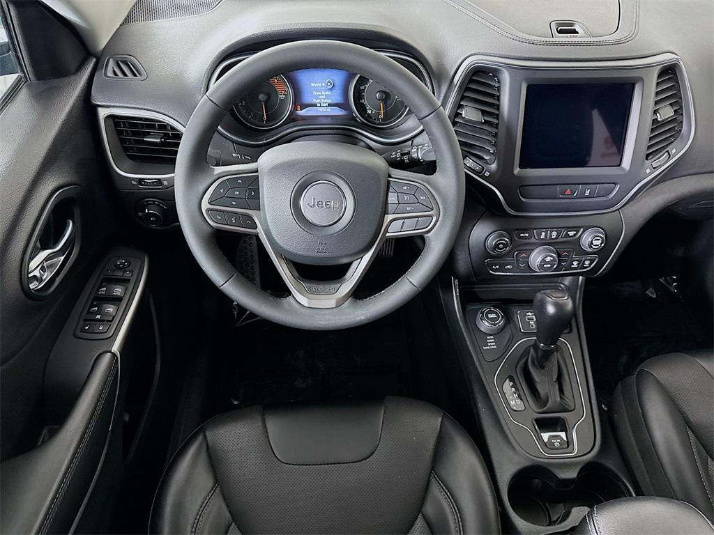 used 2022 Jeep Cherokee car, priced at $24,193