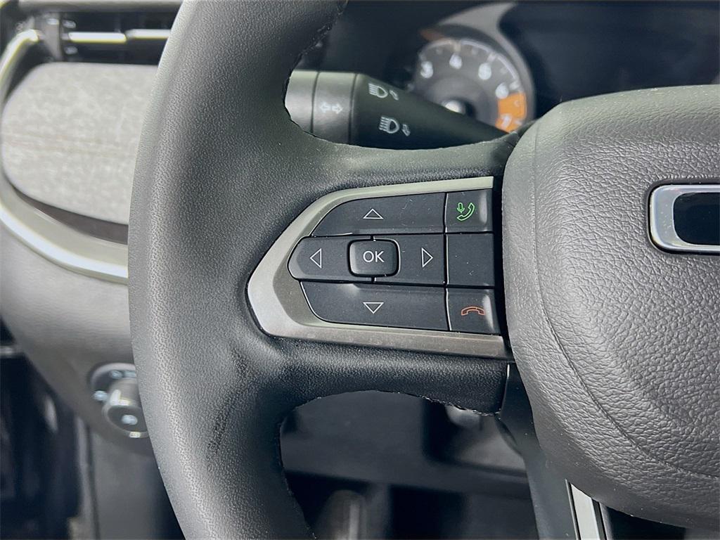 used 2023 Jeep Compass car, priced at $24,998