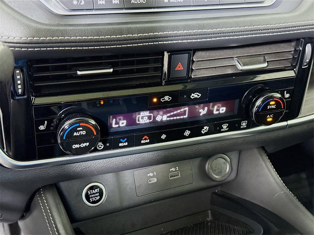 used 2021 Nissan Rogue car, priced at $23,995