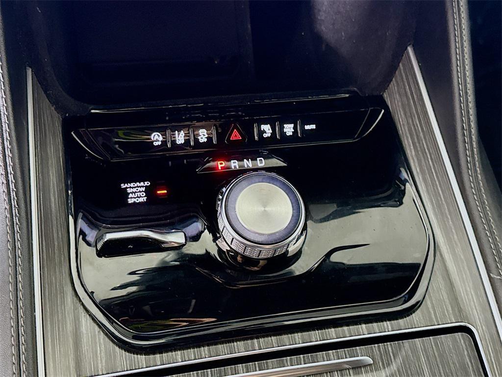 used 2024 Jeep Wagoneer L car, priced at $44,980