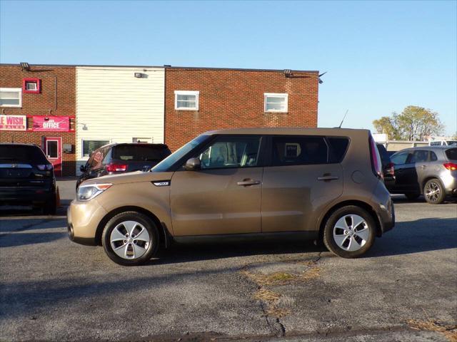 used 2015 Kia Soul car, priced at $7,995