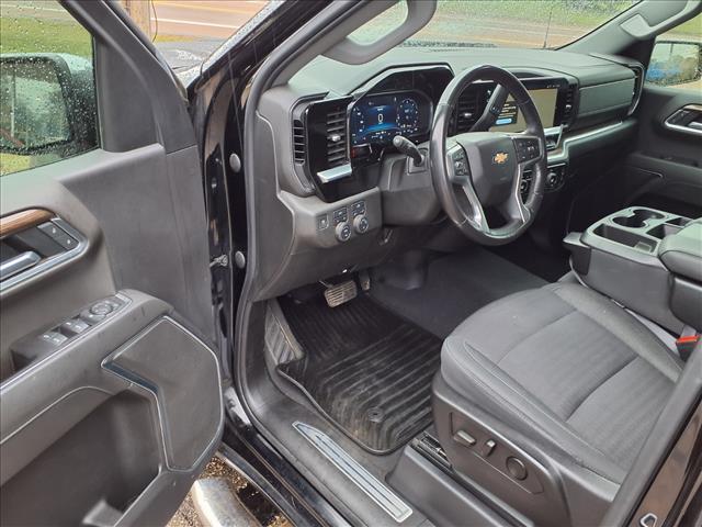 used 2022 Chevrolet Silverado 1500 car, priced at $39,995