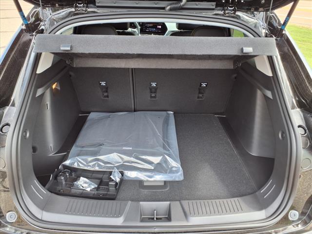 new 2025 Chevrolet Trax car, priced at $25,190