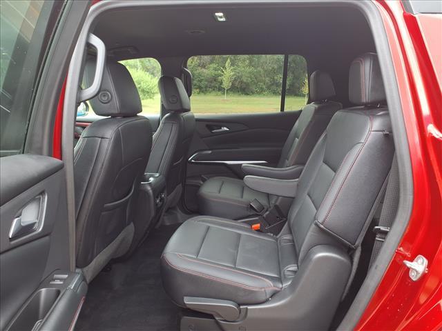 used 2024 Chevrolet Traverse car, priced at $47,995