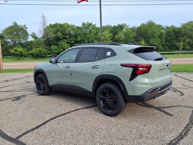 new 2025 Chevrolet Trax car