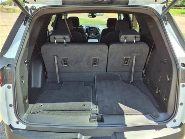 used 2022 Chevrolet Traverse car, priced at $33,995