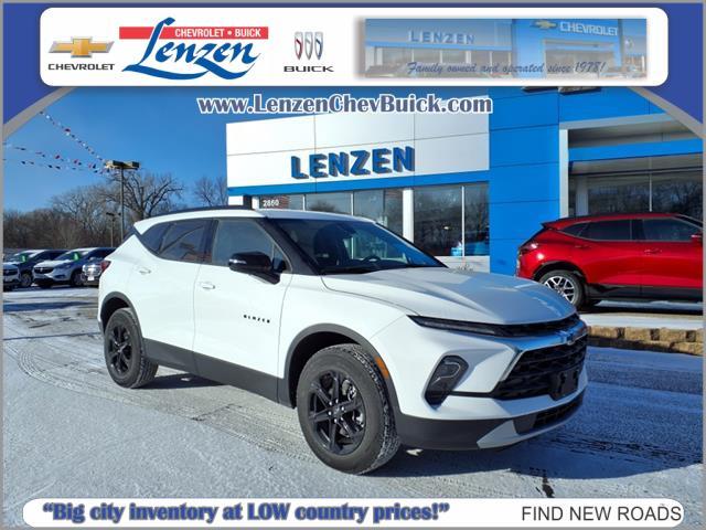 new 2025 Chevrolet Blazer car, priced at $40,540