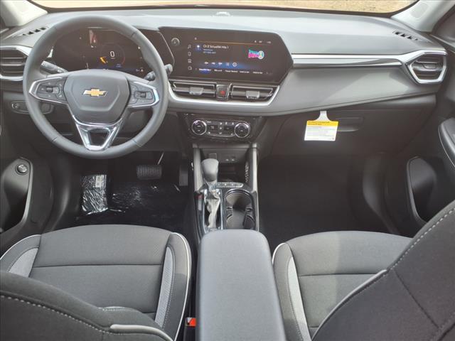 new 2025 Chevrolet TrailBlazer car, priced at $29,280