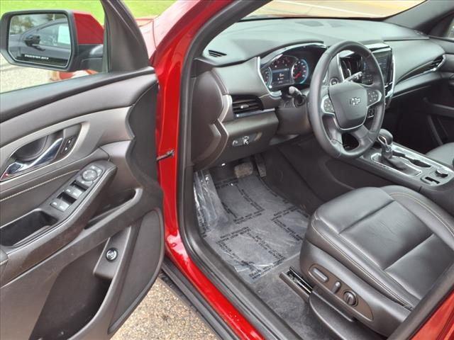 used 2023 Chevrolet Traverse car, priced at $37,995