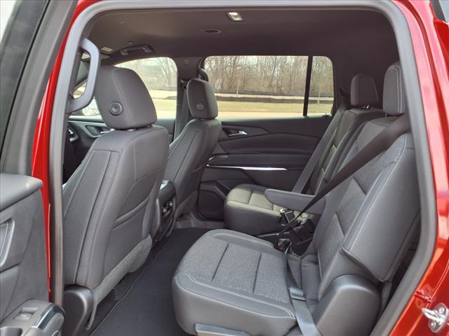 new 2025 Chevrolet Traverse car, priced at $44,290