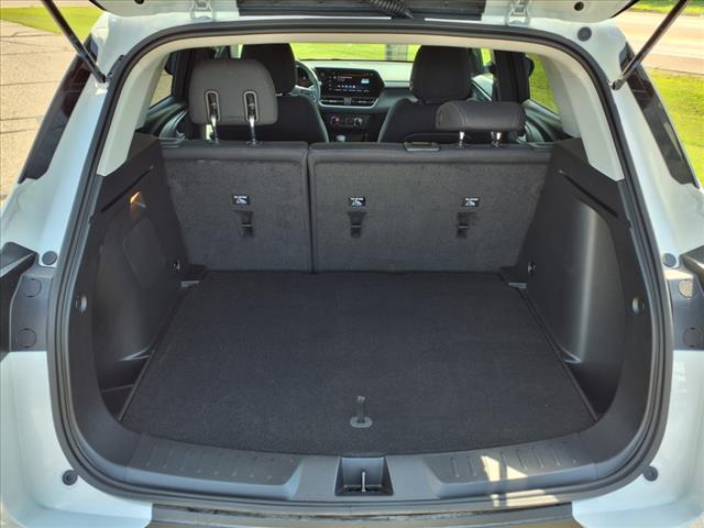 used 2025 Chevrolet TrailBlazer car, priced at $28,685