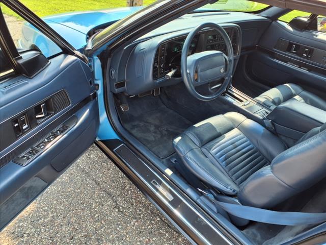 used 1990 Buick Reatta car, priced at $17,995