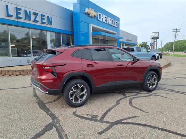 new 2025 Chevrolet Trax car