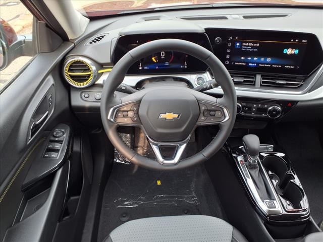 new 2025 Chevrolet Trax car