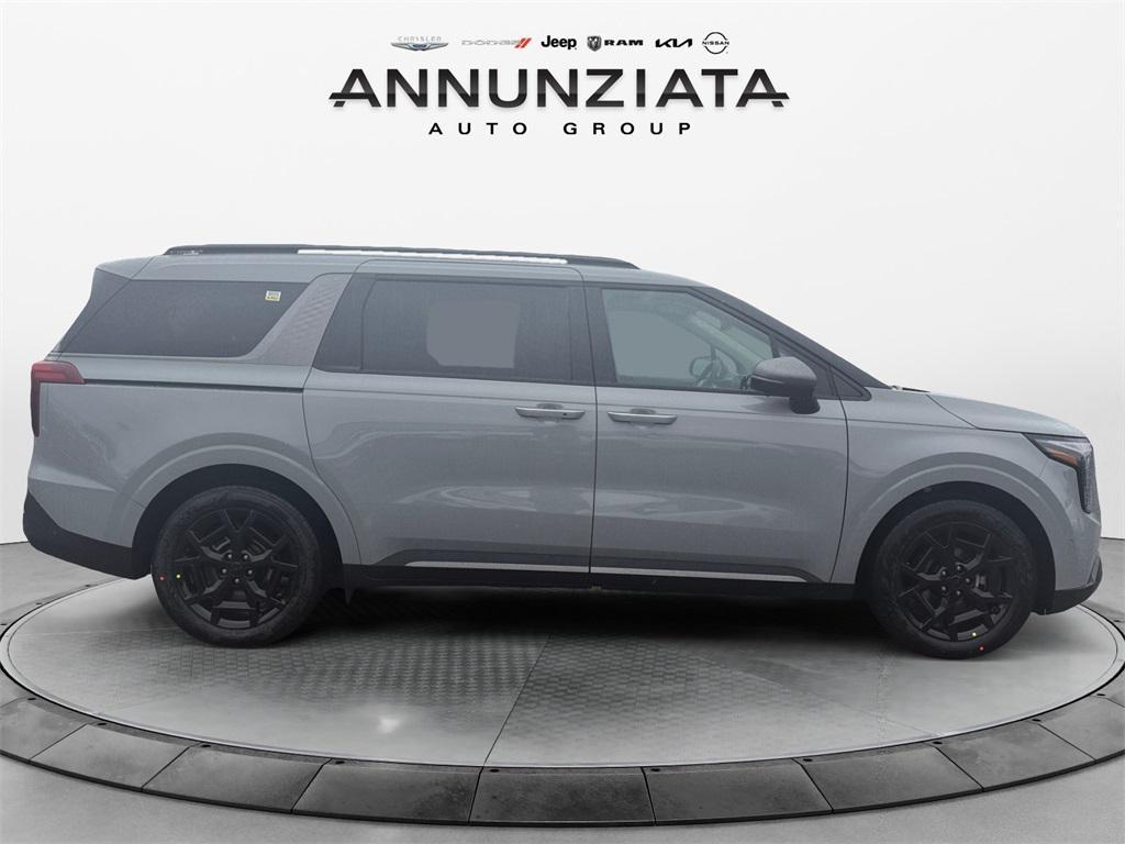 new 2026 Kia Carnival Hybrid car, priced at $58,080