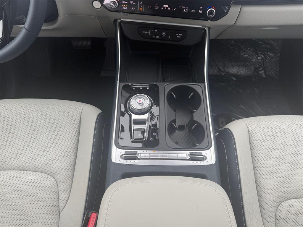 new 2026 Kia Carnival Hybrid car, priced at $58,080