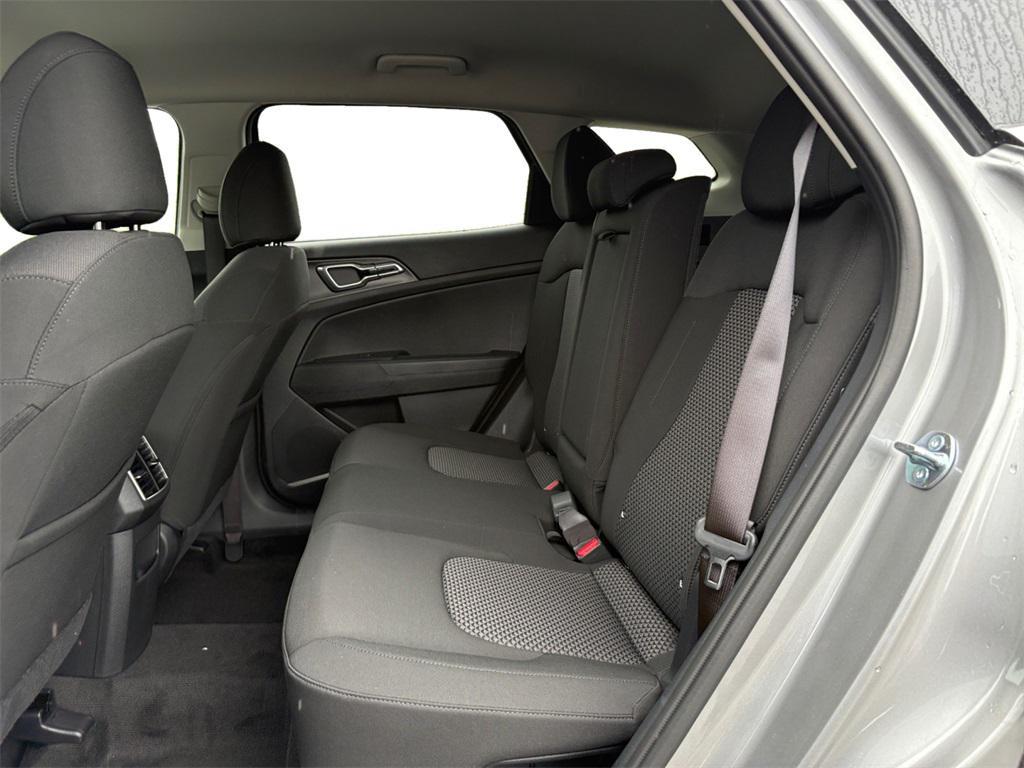 new 2025 Kia Sportage Hybrid car, priced at $31,440