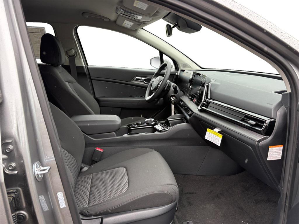 new 2025 Kia Sportage Hybrid car, priced at $31,440